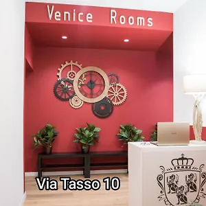 https://venice-rooms.hotelinveneto.com