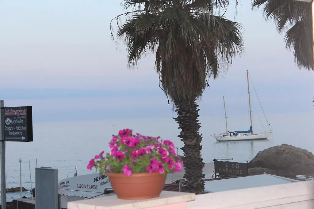 B&B Villa Raineri Giardini-Naxos